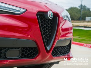 Alfa Romeo Stelvio Front V Shield Grill Frame + Emblem Frame Kit - Carbon Fiber - Feroce Carbon